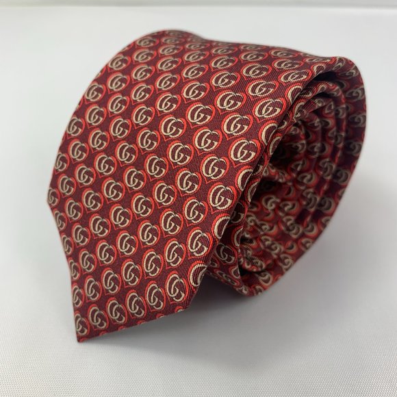 Gucci Silk Twill Love Tie in Red NEW
